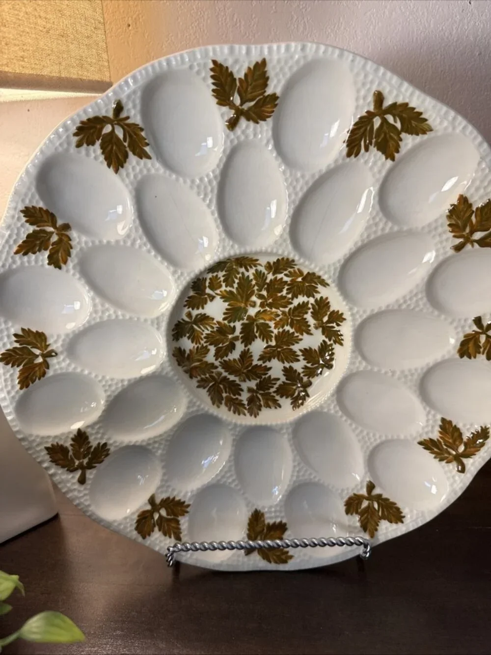 Vintage Thanksgiving Autumn Leaf Deviled Egg Platter Holds 24 eggs 13